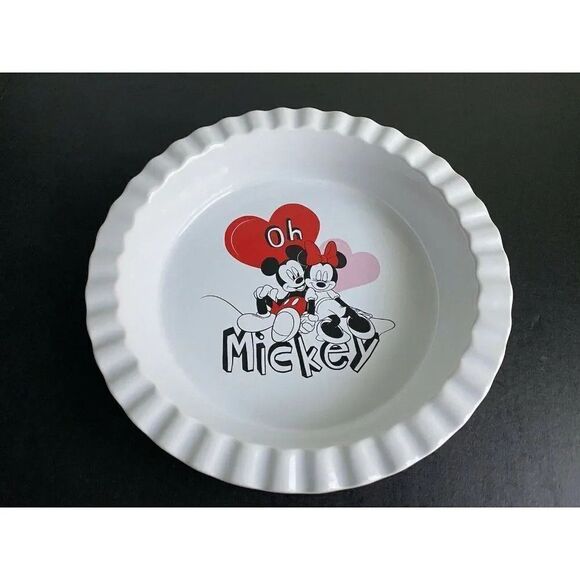 DISNEY MICKEY MINNIE MOUSE VAlentine’s PIE DISH BOWL Round 9” Ceramic New - Picture 1 of 9